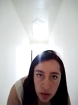 hailey85 online show from 12-15-25, 04:00