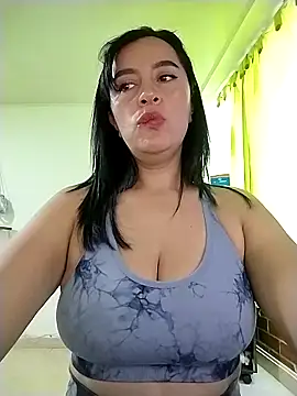 hailey85 online show from 05-09-26, 06:13