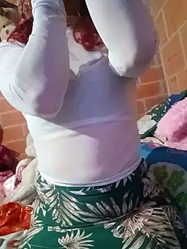 Rachhelle   online show from 12-30-24, 01:26