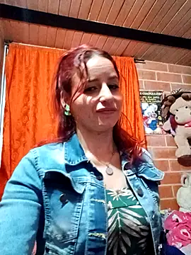 Rachhelle   online show from 01-17-25, 02:29