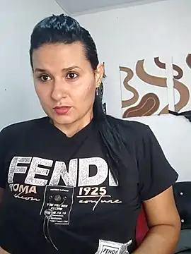 Snapshot of elena_jonees chatting on 10-30-25, 07:58 elena jonees online show from 10-30-25, 07:58