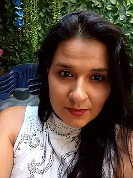 elena jonees online show from 05-06-26, 08:25
