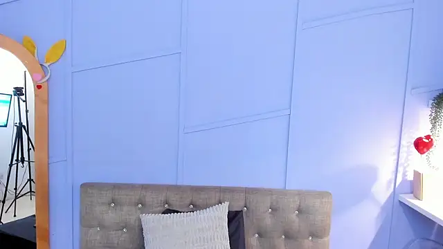 nathalie rossel online show from 09-26-25, 07:07