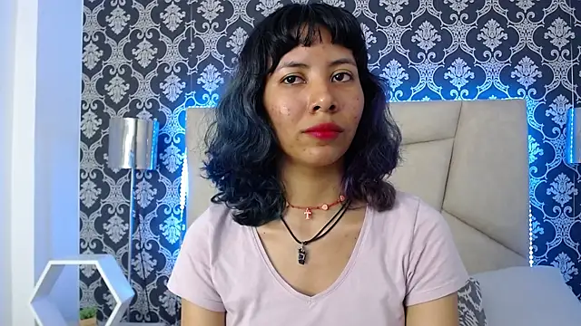 Akane Uwu online show from 03-12-25, 07:28