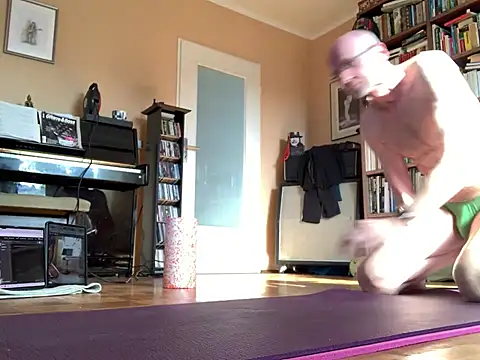 Snapshot of Bula94193 chatting on 02-15-26, 10:58 Bula94193 online show from 02-15-26, 10:58