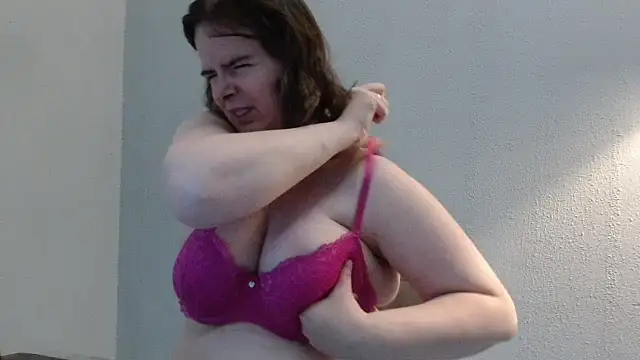 desiree1981 online show from 06-23-26, 09:07