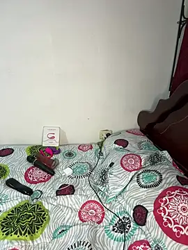 Snapshot of Naiara_Sex_ chatting on 03-31-26, 12:23 Naiara Sex online show from 03-31-26, 12:23