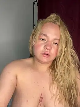 Snapshot of Naiara_Sex_ chatting on 04-04-26, 11:57 Naiara Sex online show from 04-04-26, 11:57