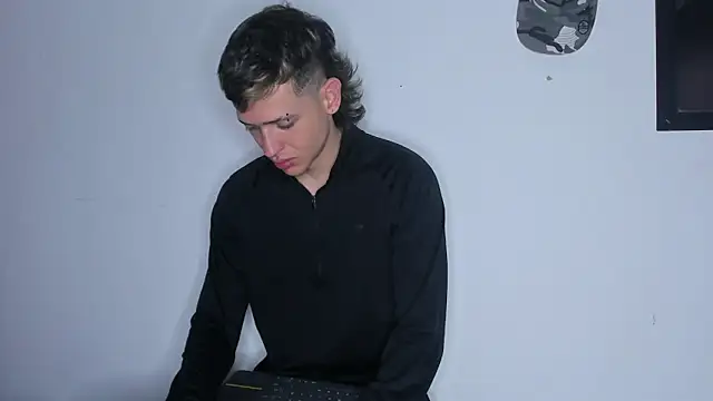 Dimitri higth420 online show from 12-21-25, 01:40