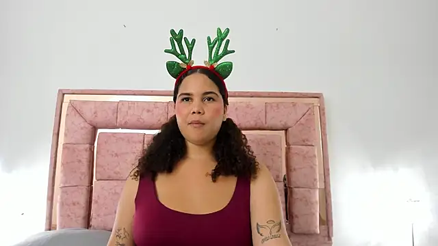 zoee lovv online show from 12-06-24, 09:21