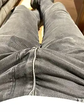 gentleman knight007 online show from 12-12-24, 11:40