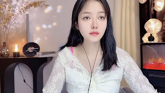 xiaodaibabyy online show from 01-31-25, 07:50