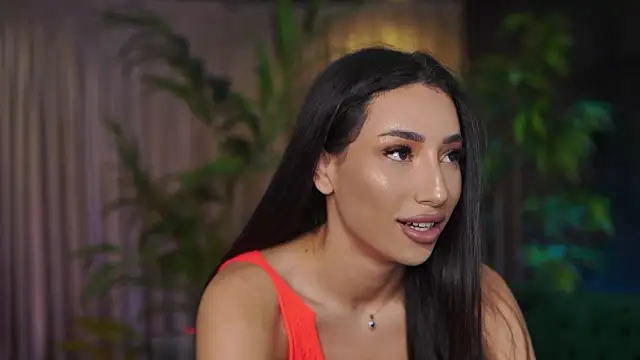 Snapshot of GinaValentinna chatting on 03-17-26, 08:23 GinaValentinna online show from 03-17-26, 08:23