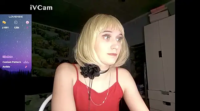 -LauraGold- online show from 12-23-24, 04:17