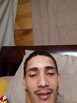 Snapshot of jose5320_20 chatting on 01-19-26, 02:15 jose5320 20 online show from 01-19-26, 02:15