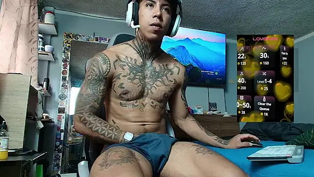 Snapshot of Nickhot0609 chatting on 02-18-26, 05:20 Nickhot0609 online show from 02-18-26, 05:20