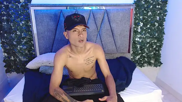 Edward Milleer online show from 12-13-24, 05:43