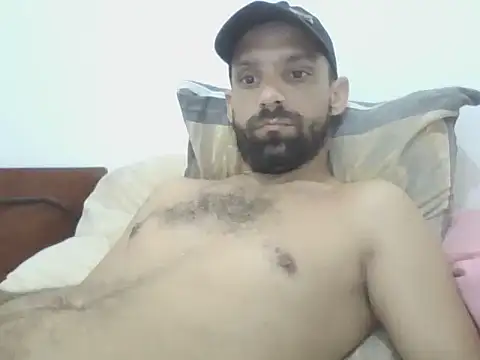 ubermaluco1 online show from 02-02-25, 07:46