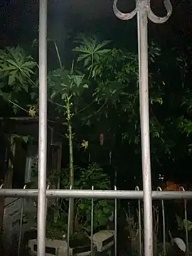 Jestebanano online show from 09-18-25, 01:18