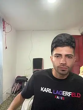 Jestebanano online show from 02-12-26, 02:01