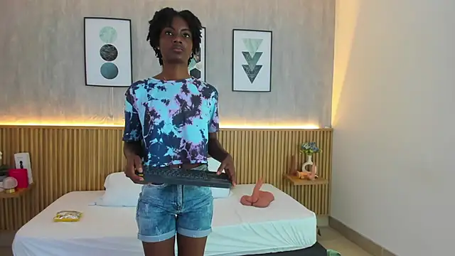 Snapshot of kenya_stone_1 chatting on 02-27-26, 05:24 kenya stone 1 online show from 02-27-26, 05:24