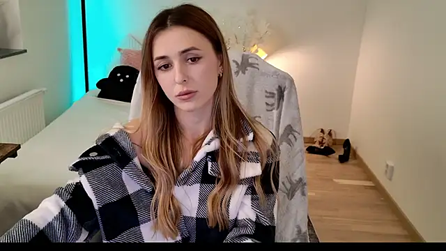 Sophie Enzo online show from 12-20-24, 10:54