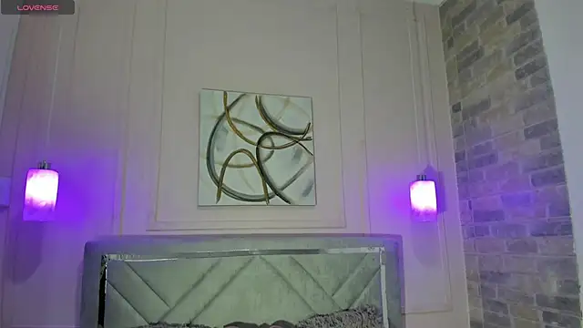 Emma Payton online show from 12-20-24, 11:43