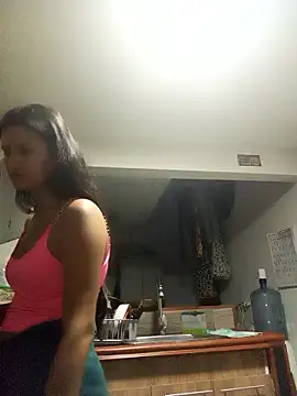 Snapshot of Emma_Payton chatting on 10-27-25, 10:19 Emma Payton online show from 10-27-25, 10:19