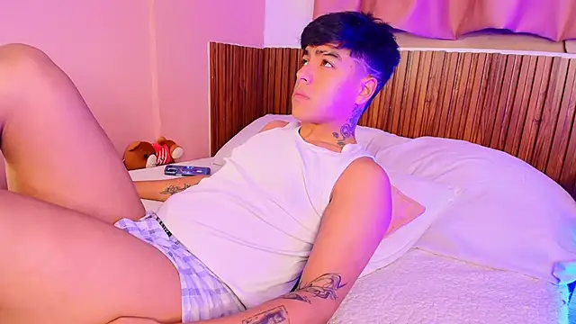 kiing azahell online show from 11-15-25, 03:26