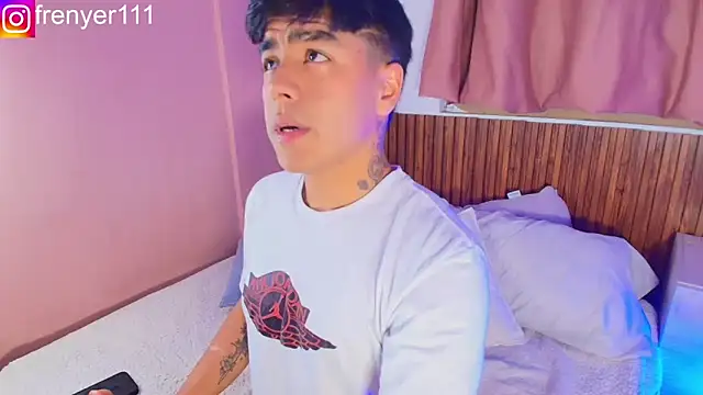 kiing azahell online show from 02-07-26, 01:42