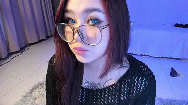 Yuriko May online show from 01-10-25, 03:37