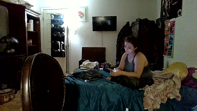 sophiarica online show from 04-01-26, 06:25