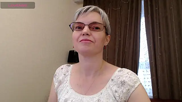 Cutie Erikaa1 online show from 03-02-25, 05:23