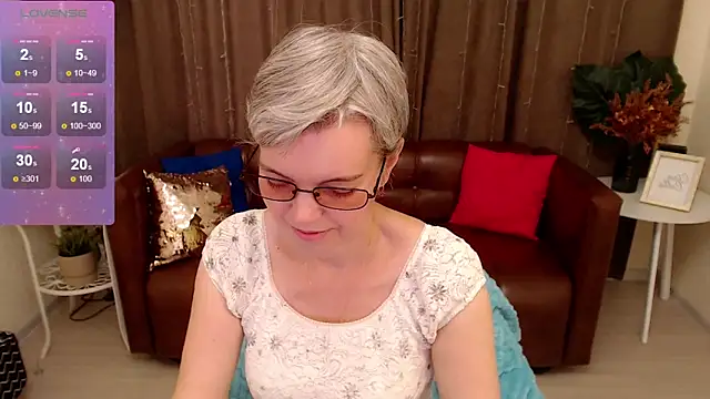 Cutie Erikaa1 online show from 03-05-25, 06:54