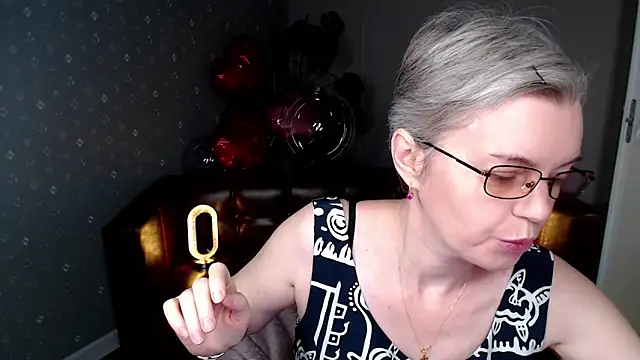 Snapshot of Cutie_Erikaa1 chatting on 03-02-26, 02:14 Cutie Erikaa1 online show from 03-02-26, 02:14