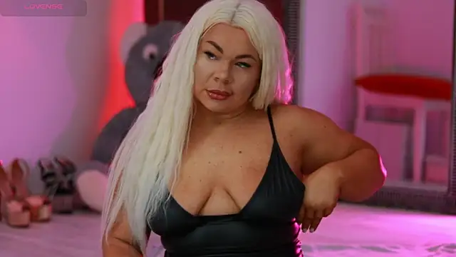 MissLilaa online show from 03-14-25, 05:24