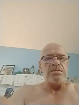 Snapshot of geilerschwanz64 chatting on 06-26-26, 10:19 geilerschwanz64 online show from 06-26-26, 10:19