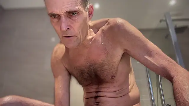 Snapshot of TowaFreespirit chatting on 01-13-25, 05:44 TowaFreespirit online show from 01-13-25, 05:44