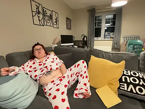 Tallulah-mae-xoxox online show from 01-27-25, 06:31