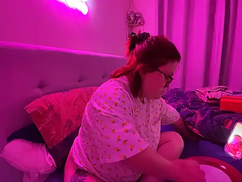 Tallulah-mae-xoxox online show from 02-01-25, 10:23