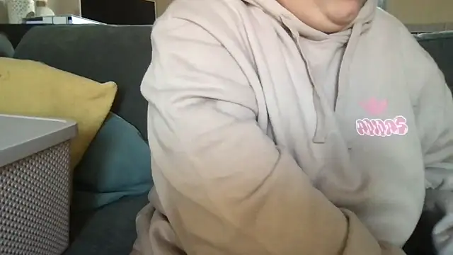 Tallulah-mae-xoxox online show from 03-05-25, 01:50