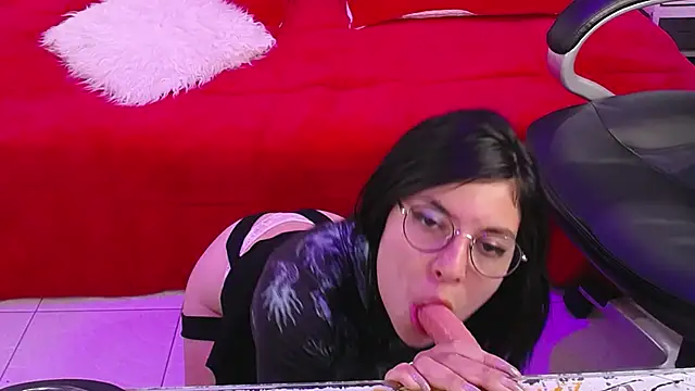 xihomy  online show from 01-29-25, 11:04