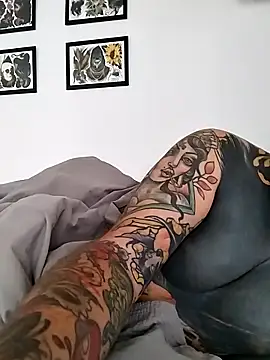 tattooedtwc online show from 10-01-25, 08:31