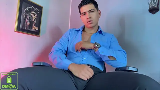 Snapshot of Adrian_Mill3r chatting on 10-07-25, 07:22 Adrian Mill3r online show from 10-07-25, 07:22