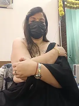 Snapshot of Archi-07 chatting on 09-29-25, 10:47 Archi-07 online show from 09-29-25, 10:47