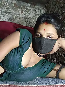 Hoty girl 143 online show from 06-21-26, 04:42