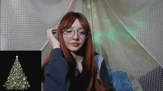 Snapshot of IsabellaBlacky chatting on 12-26-24, 12:36 IsabellaBlacky online show from 12-26-24, 12:36