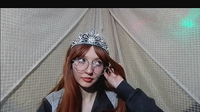 Snapshot of IsabellaBlacky chatting on 02-05-25, 06:35 IsabellaBlacky online show from 02-05-25, 06:35