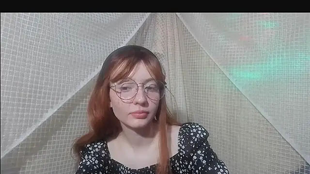Snapshot of IsabellaBlacky chatting on 03-23-25, 04:49 IsabellaBlacky online show from 03-23-25, 04:49
