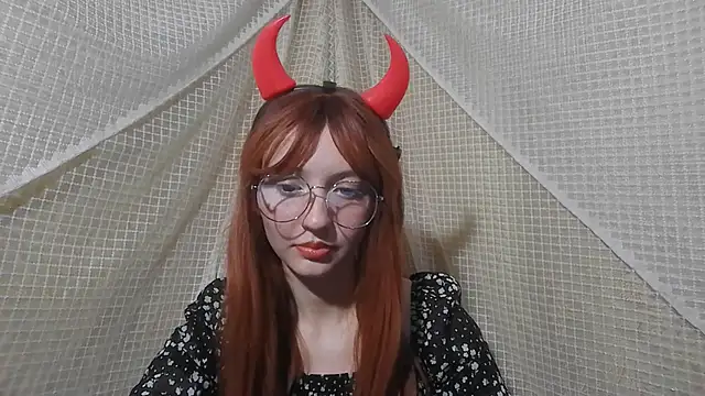 Snapshot of IsabellaBlacky chatting on 10-31-25, 03:07 IsabellaBlacky online show from 10-31-25, 03:07